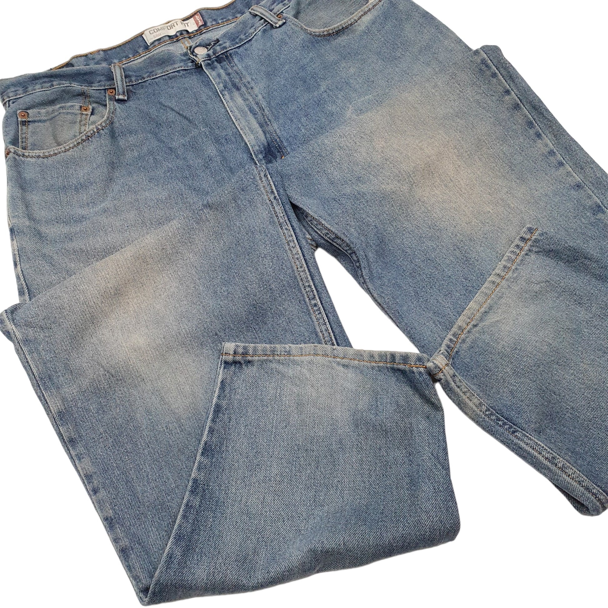 Mens Blue Levis Comfort Fit 560 JeansW40 L32