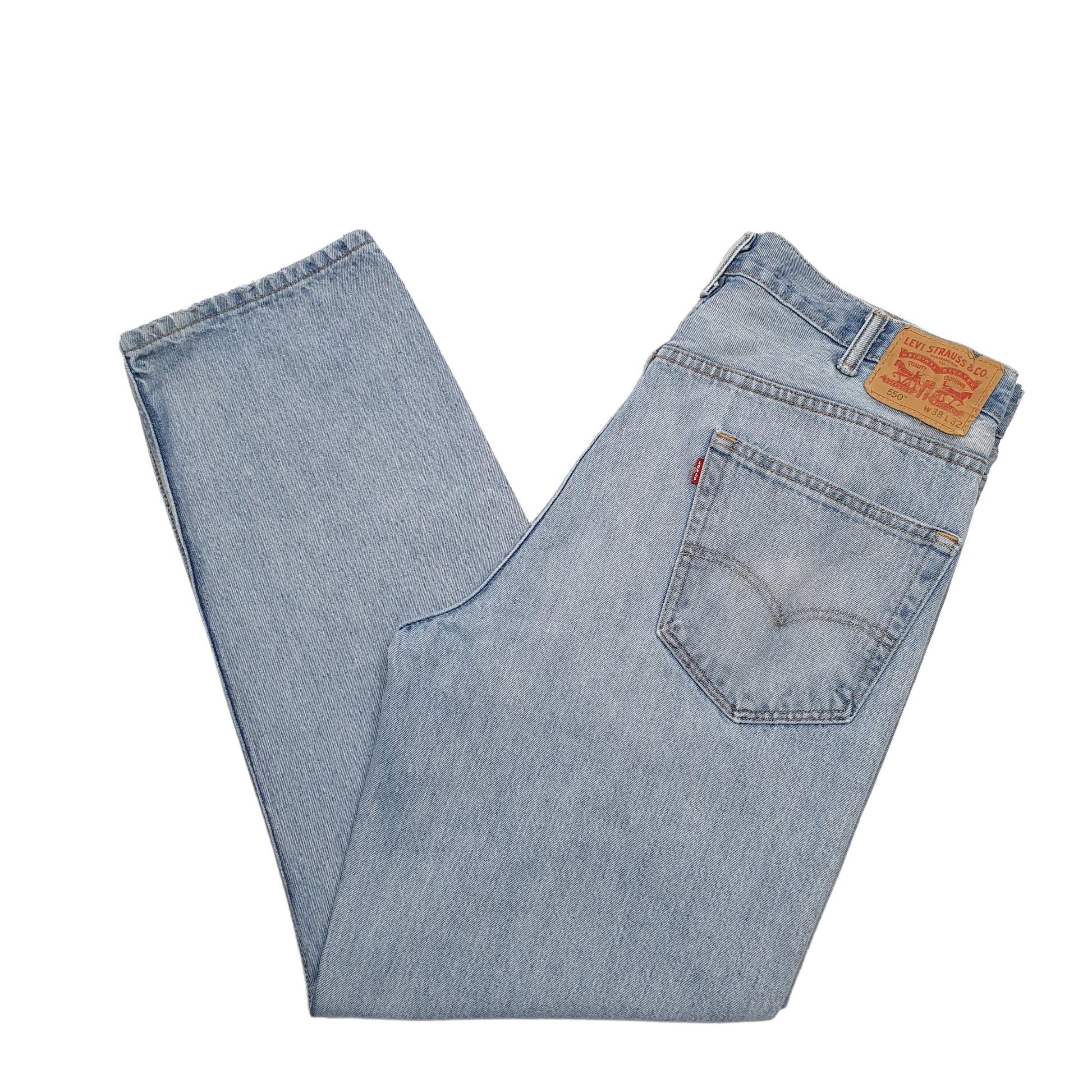 Mens Blue Levis  550 JeansW38 L32